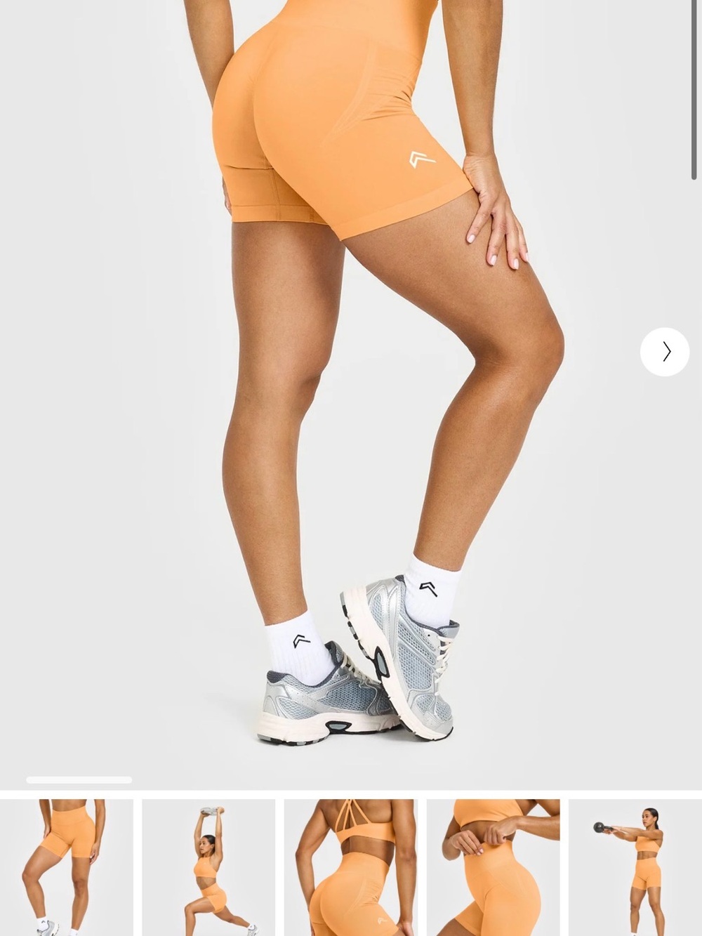 EFFORTLESSLIFT™ SEAMLESS SHORTS WITH WHITE LOGO powdered orange